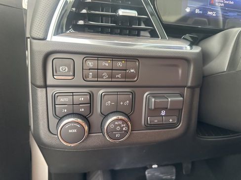 New 2025 Chevrolet Tahoe Premier image 23