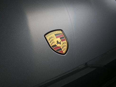 Certified 2026 Porsche Macan AWD/4WD image 13