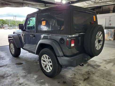 Used 2023 Jeep Wrangler Sport AWD/4WD image 7