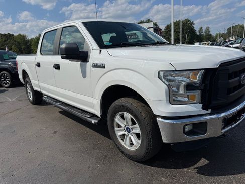 Used 2016 Ford F150 XL w/ Equipment Group 101A Mid AWD/4WD image 12