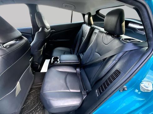 Certified 2017 Toyota Prius Prime Advanced FWD image 19