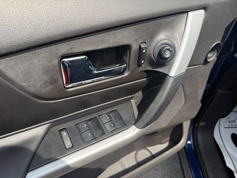 Used 2012 Ford Edge SE FWD image 16