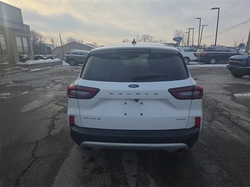 Certified 2024 Ford Escape Active image 23