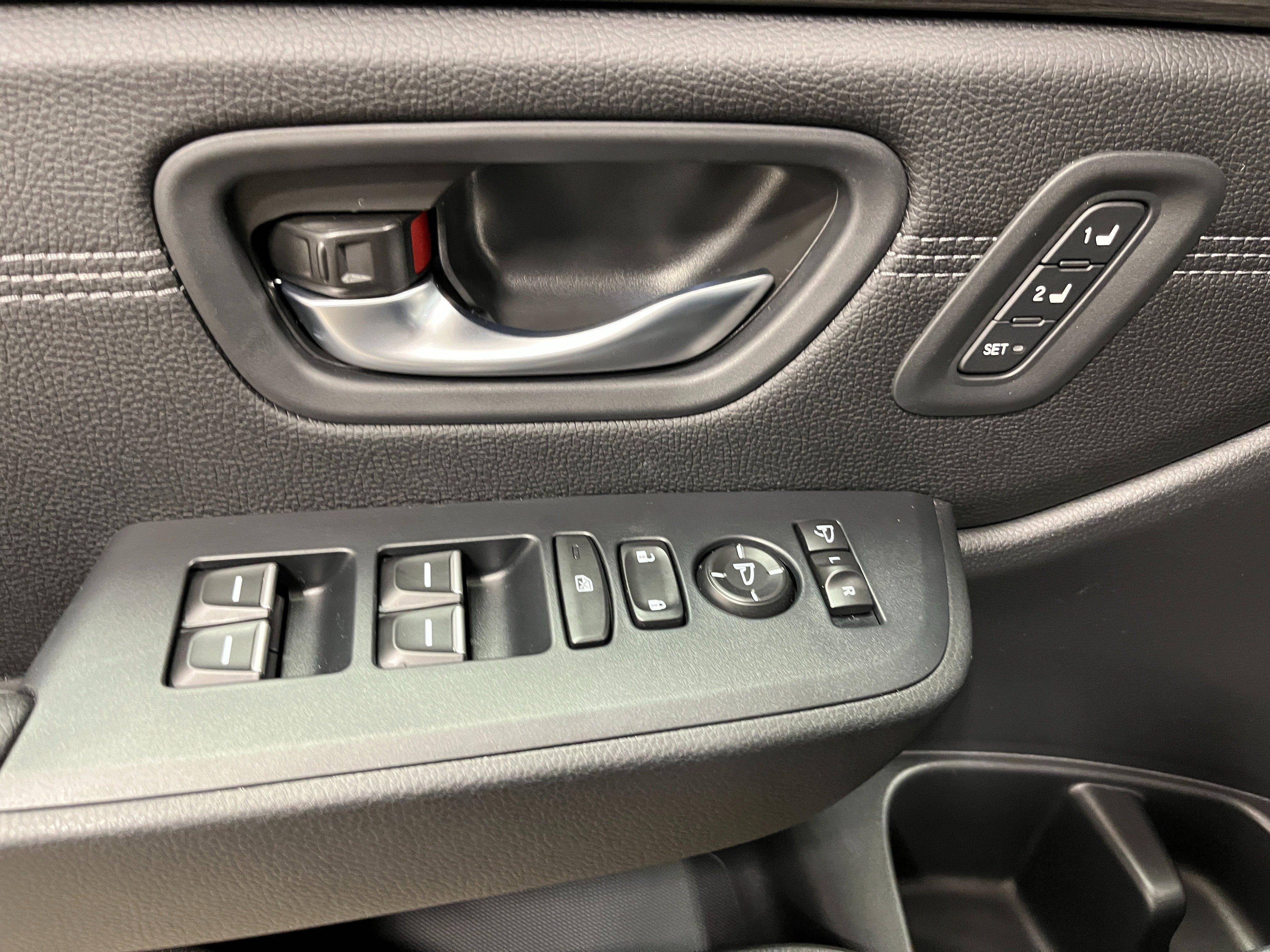 New 2026 Honda Pilot Touring image 17