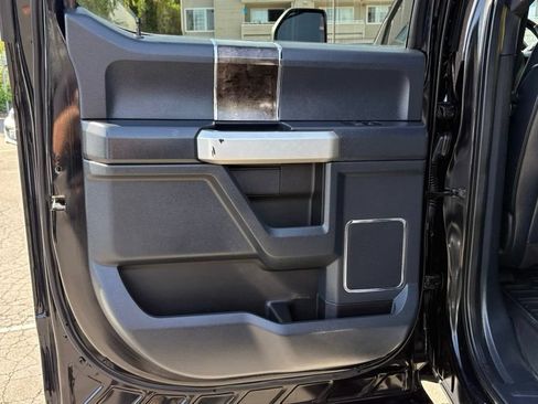 Used 2022 Ford F350 Lariat w/ Black Appearance Package AWD/4WD image 25