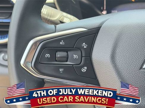 Used 2024 Chevrolet Trax LT w/ Driver Confidence Package FWD image 22