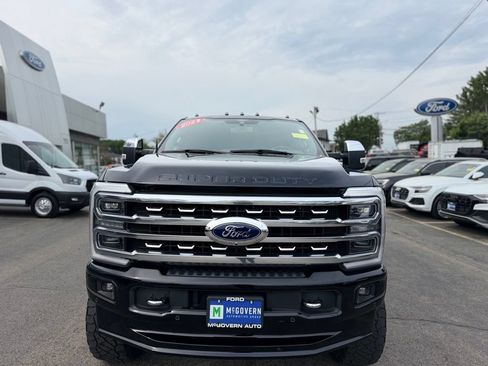 Used 2024 Ford F250 Platinum AWD/4WD image 11