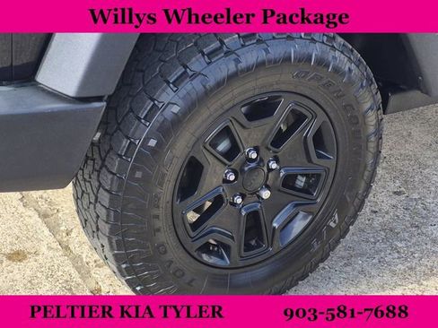 Used 2018 Jeep Wrangler Sport image 9