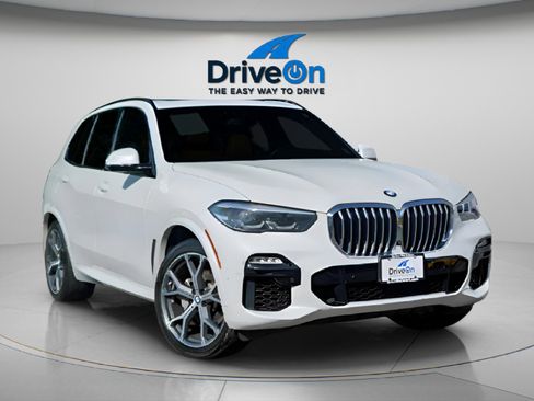 Used 2021 BMW X5 xDrive40i w/ M Sport Package image 11