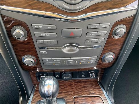 Used 2017 Nissan Armada Platinum w/ Captain Seat Package RWD image 33