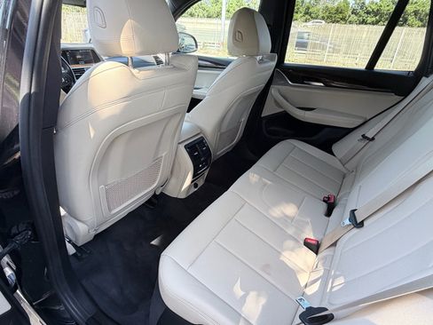 Used 2019 BMW X3 xDrive30i w/ Driving Assistance Package AWD/4WD image 18