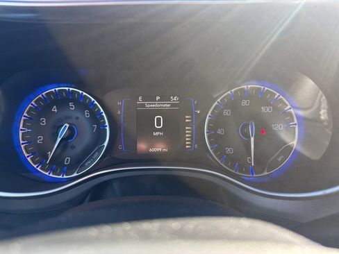 Used 2019 Chrysler Pacifica Touring Plus w/ S Appearance Package image 19