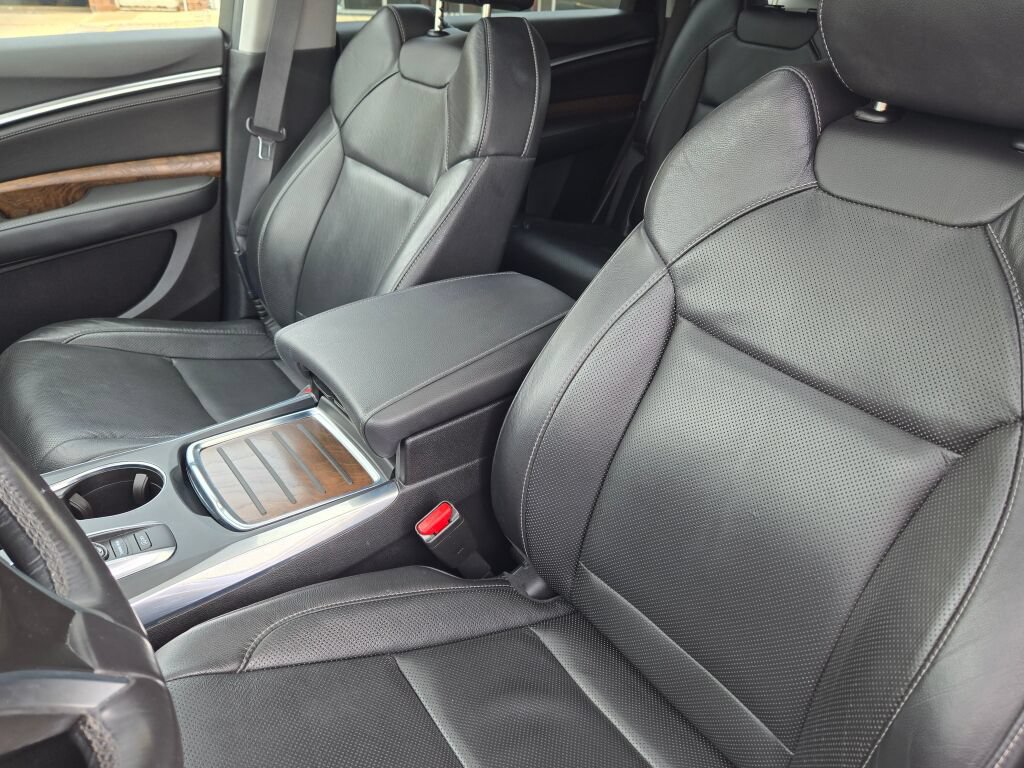 Used 2020 Acura MDX w/ Technology Package AWD/4WD image 30
