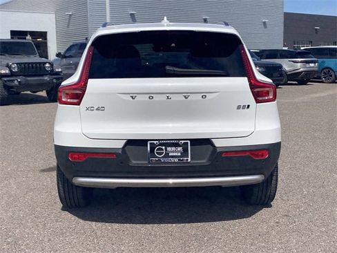 New 2025 Volvo XC40 B5 Core w/ Protection Package Premier image 8