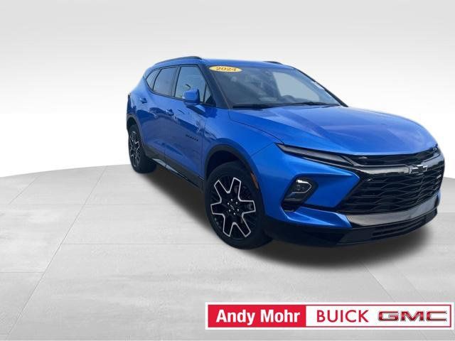 Used 2024 Chevrolet Blazer RS w/ LPO, Floor Liner Package FWD image 4