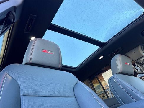 New 2026 Chevrolet Traverse Z71 image 18