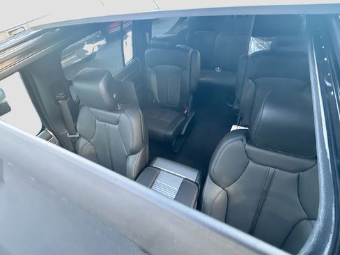New 2025 Jeep Wagoneer Series II w/ Convenience Group I AWD/4WD image 23