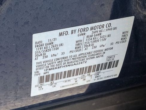 Used 2022 Ford Explorer Limited w/ Equipment Group 301A AWD/4WD image 39
