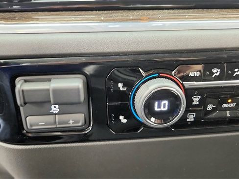 Certified 2025 Chevrolet Silverado 1500 LT image 25