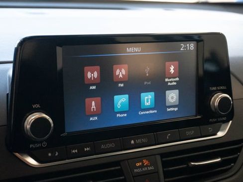 Used 2022 Nissan Altima 2.5 S FWD image 22