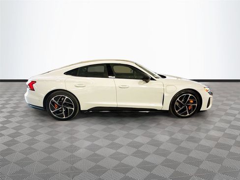 Used 2023 Audi RS e-tron GT w/ Carbon Performance Package AWD/4WD image 8