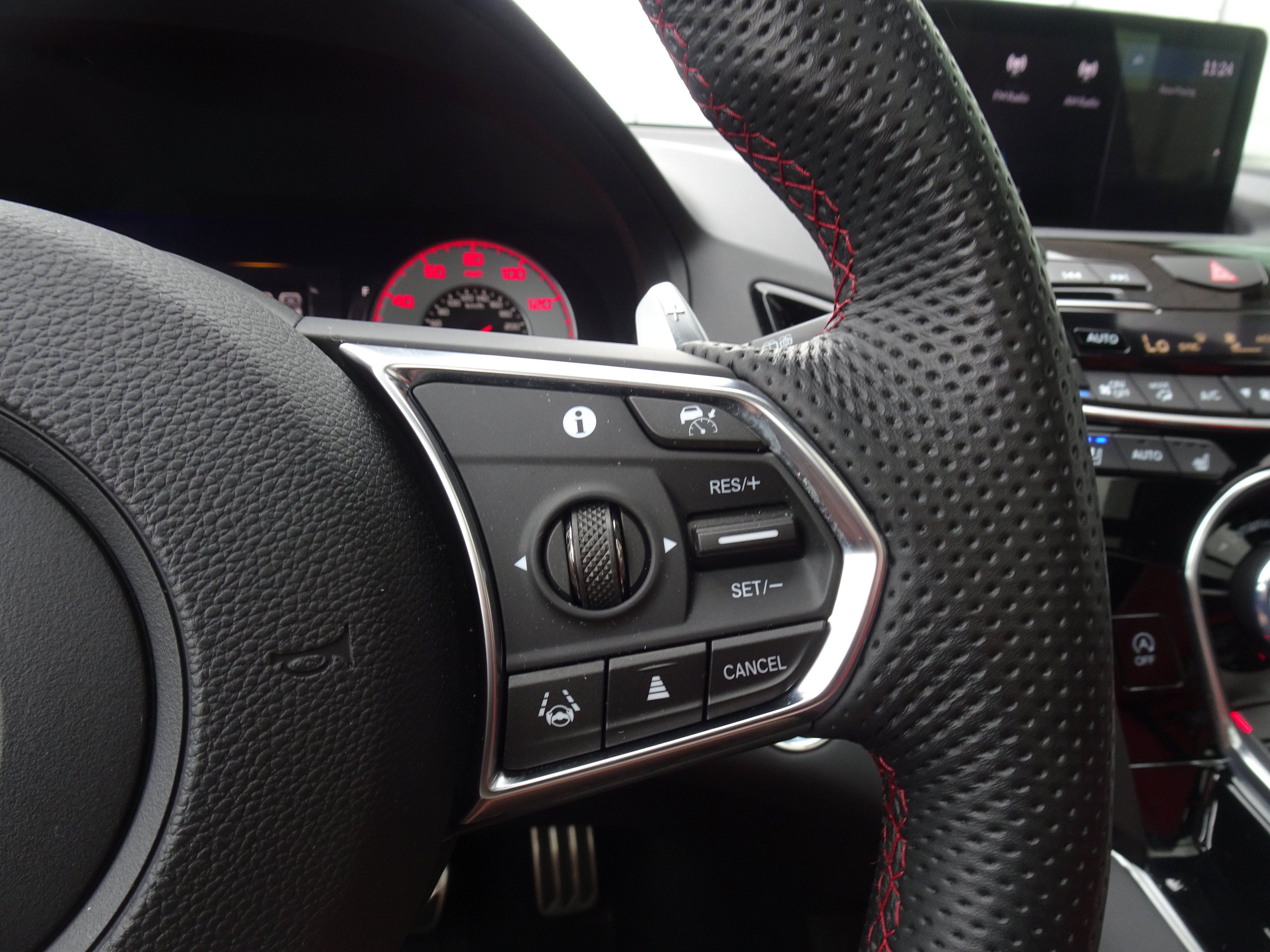 Used 2023 Acura RDX w/ Advance Package AWD/4WD image 22