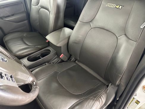 Used 2019 Nissan Frontier PRO-4X AWD/4WD image 22