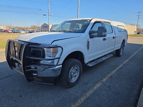 Used 2020 Ford F250 XL w/ Power Equipment Group image 8