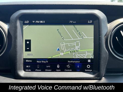 Used 2023 Jeep Wrangler Unlimited w/ Sun & Screen Package AWD/4WD image 25
