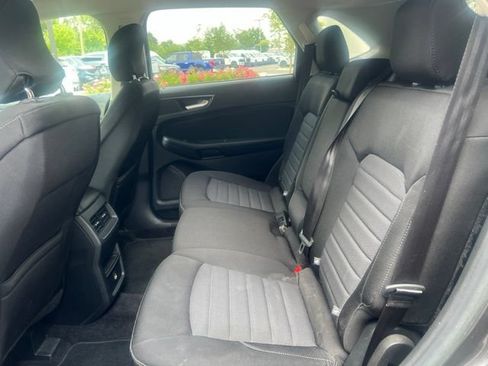 Used 2016 Ford Edge SE AWD/4WD image 16
