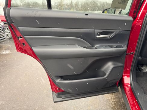 New 2026 Toyota Grand Highlander Limited image 24