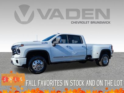 New 2026 Chevrolet Silverado 3500 High Country w/ Technology Package
