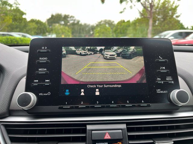 Used 2019 Honda Accord LX image 11