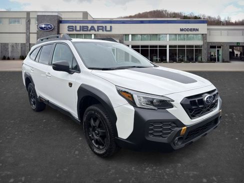 Used 2024 Subaru Outback Wilderness AWD/4WD image 3