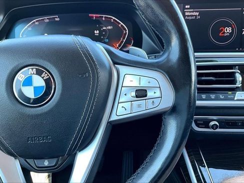 Used 2019 BMW X7 xDrive40i w/ Cold Weather Package AWD/4WD image 12