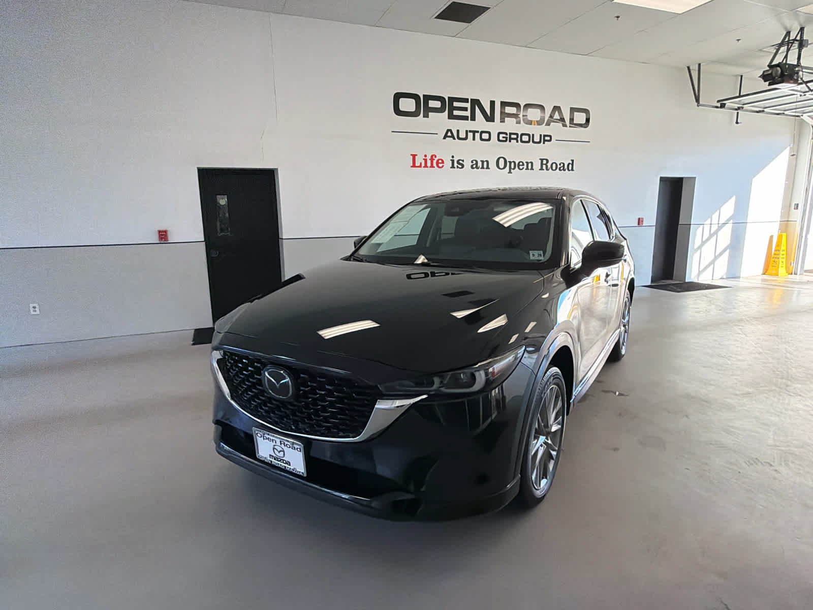 Certified 2024 MAZDA CX-5 AWD 2.5 S w/ Premium Package image 1