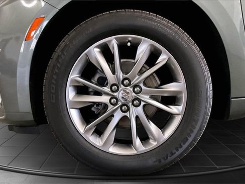 Used 2023 Buick Enclave Avenir w/ Avenir Technology Package image 9