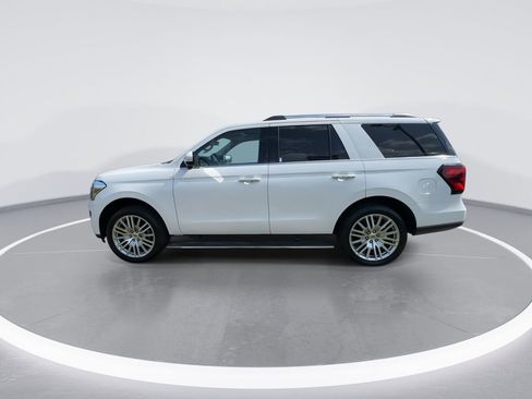 Used 2024 Ford Expedition Limited AWD/4WD image 5
