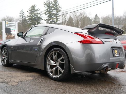 Used 2016 Nissan 370Z Coupe image 10