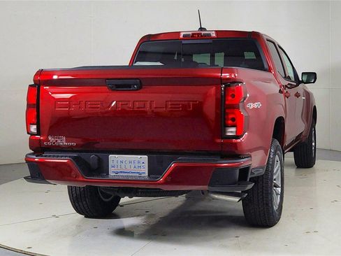 Used 2026 Chevrolet Colorado LT w/ LT Convenience Package AWD/4WD image 6