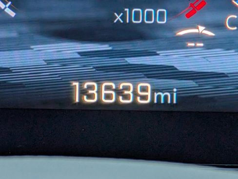 Used 2025 Chevrolet Traverse Z71 w/ Driver Confidence Package image 27