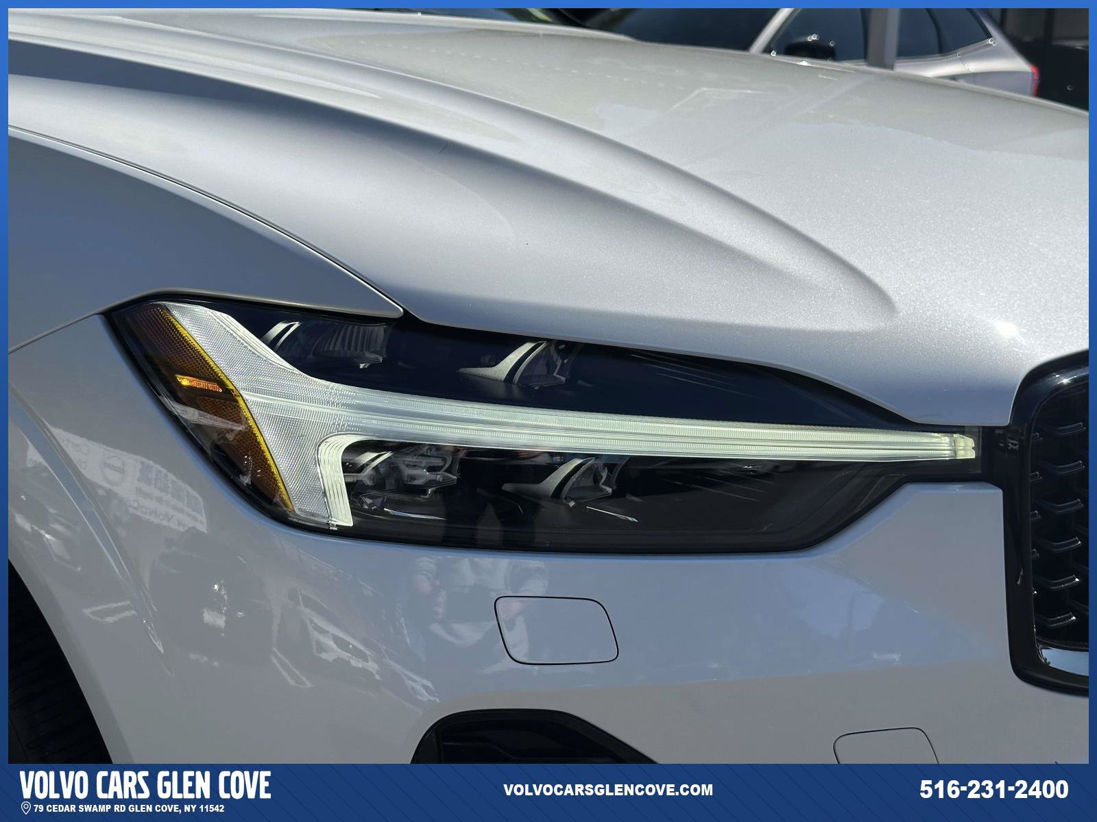 Used 2024 Volvo XC60 B5 Plus w/ Protection Package Premier AWD/4WD image 9