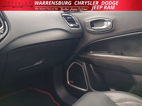 Used 2017 Jeep Compass Limited AWD/4WD image 27
