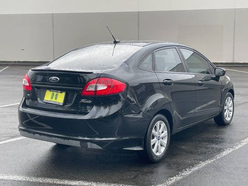 Used 2012 Ford Fiesta SE FWD image 5