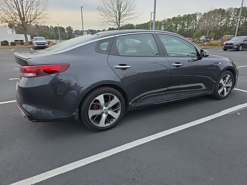 Used 2018 Kia Optima SX image 11