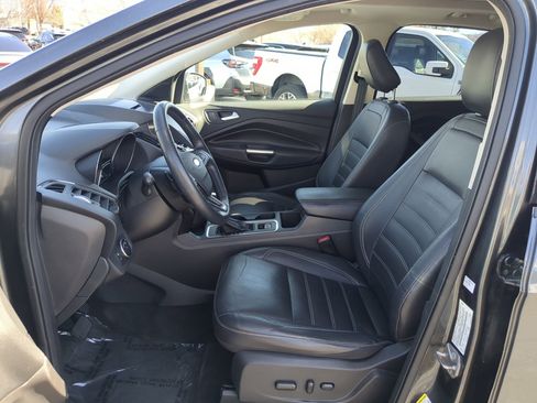Used 2018 Ford Escape Titanium w/ Ford Safe & Smart Package AWD/4WD image 15