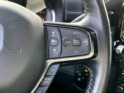 Used 2023 RAM 3500 Limited AWD/4WD image 25