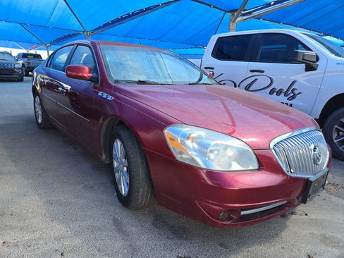 Used 2010 Buick Lucerne CXL w/ Driver Confidence Package image 2