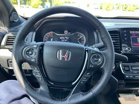 Used 2023 Honda Ridgeline Black Edition image 38