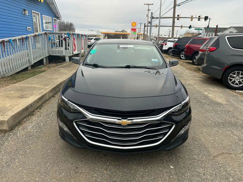 Used 2023 Chevrolet Malibu LT FWD image 9